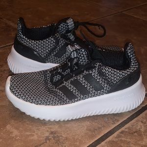 Size 11K Adidas kids cloud foam shoes barley worn